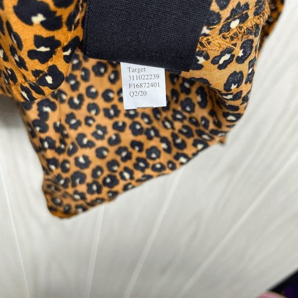 Who What Wear Tie Front Top Cheetah Print Blouse Womens Size Large - Picture 9 of 9